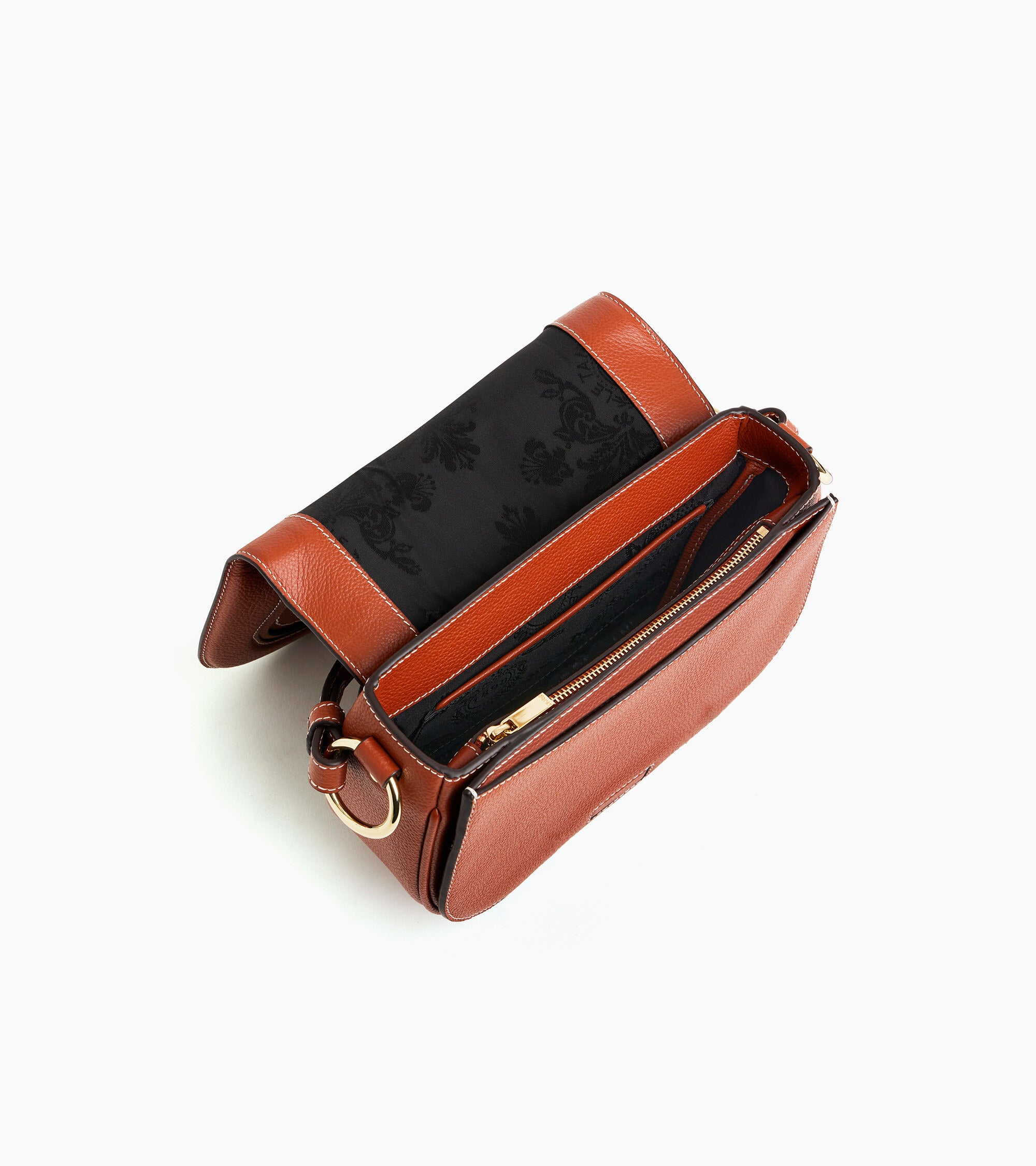 Bolso bandolera mediano modelo Ella de cuero granulado