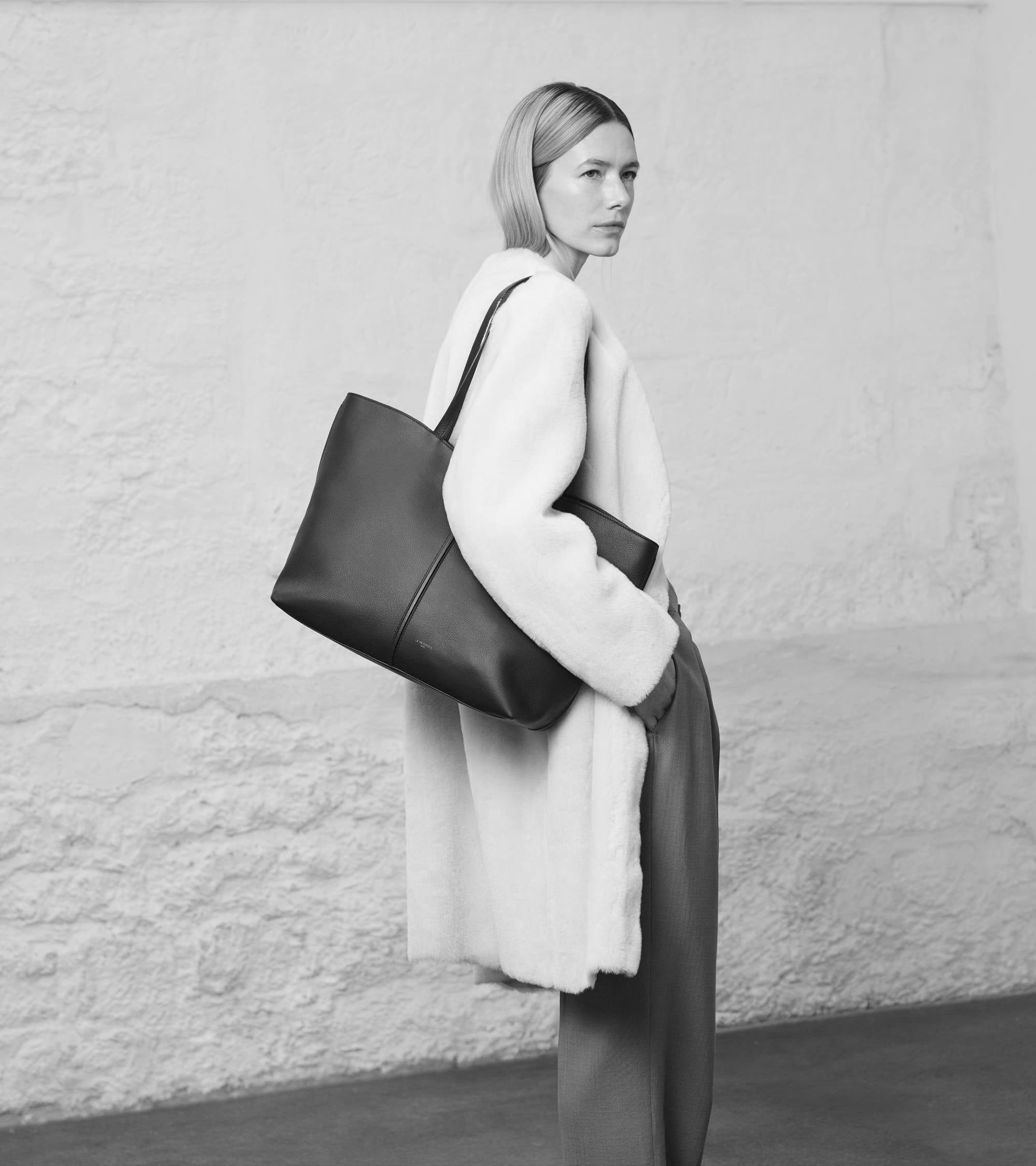 Sac cabas grand modèle Hortense en cuir grainé double face