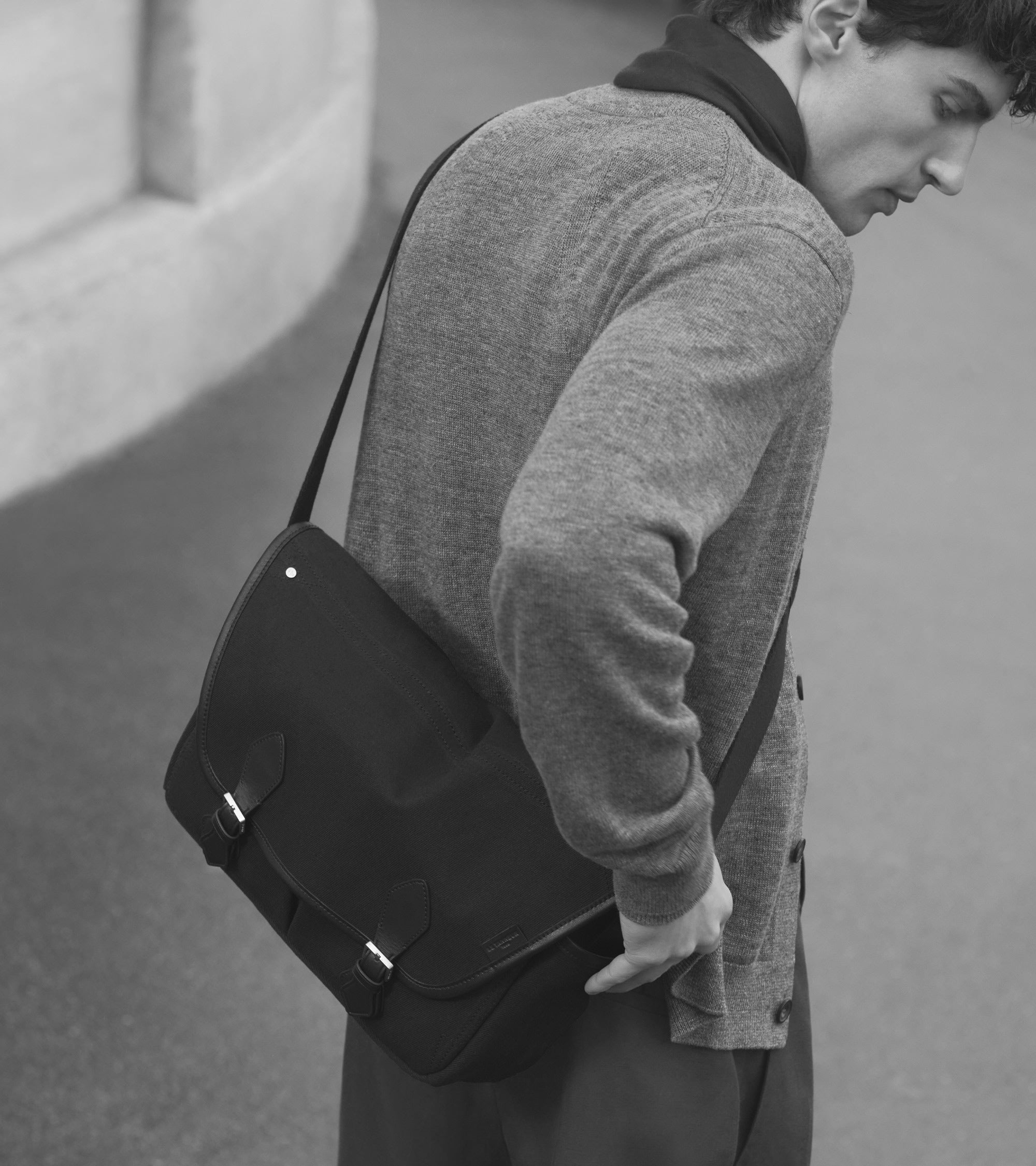 Sac bandoulière moyen modèle Solveig en toile coton et cuir lisse