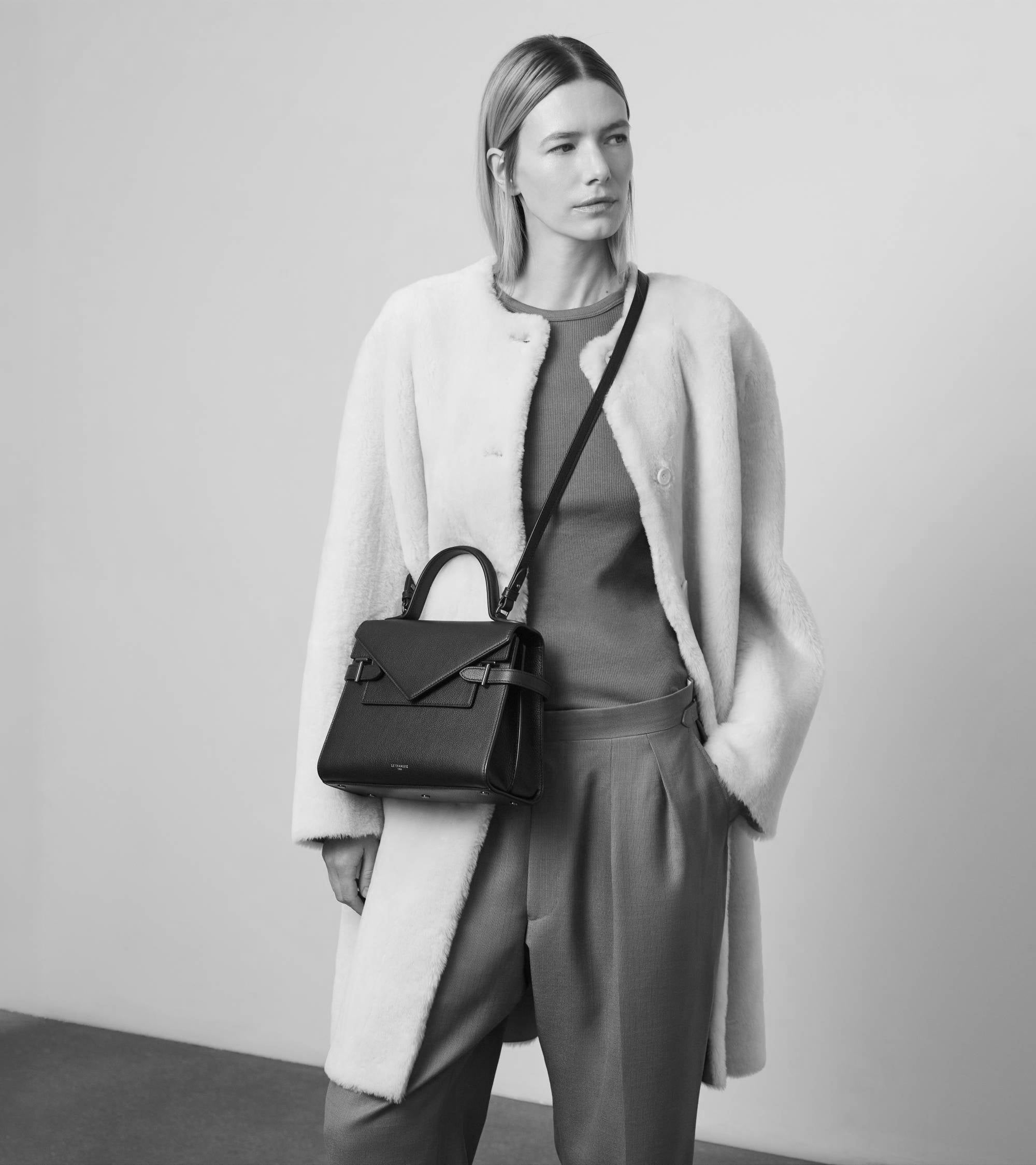 Sac à main double rabat moyen modèle Emilie en cuir grainé