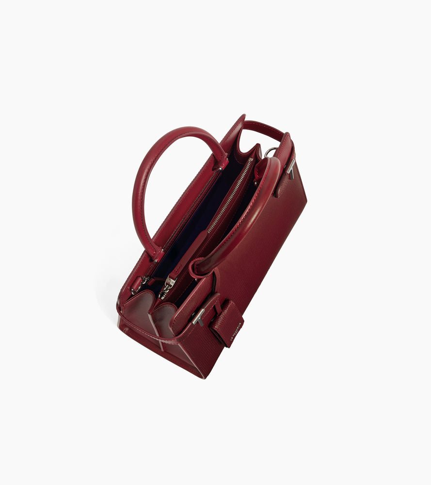 Emilie medium-sized handbag in signature T leather
