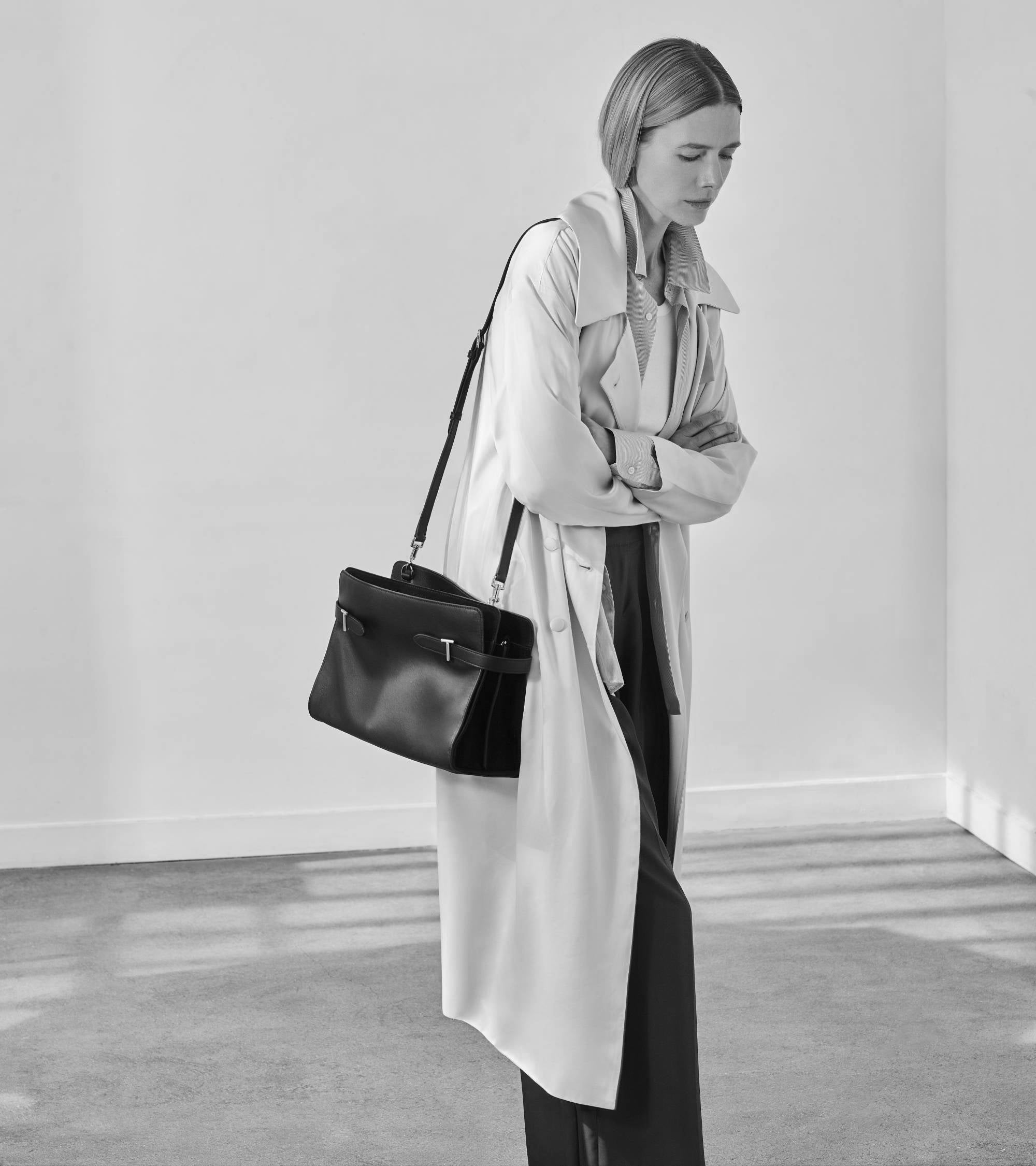 Sac porté épaule grand modèle Emie en cuir lisse et nubuck