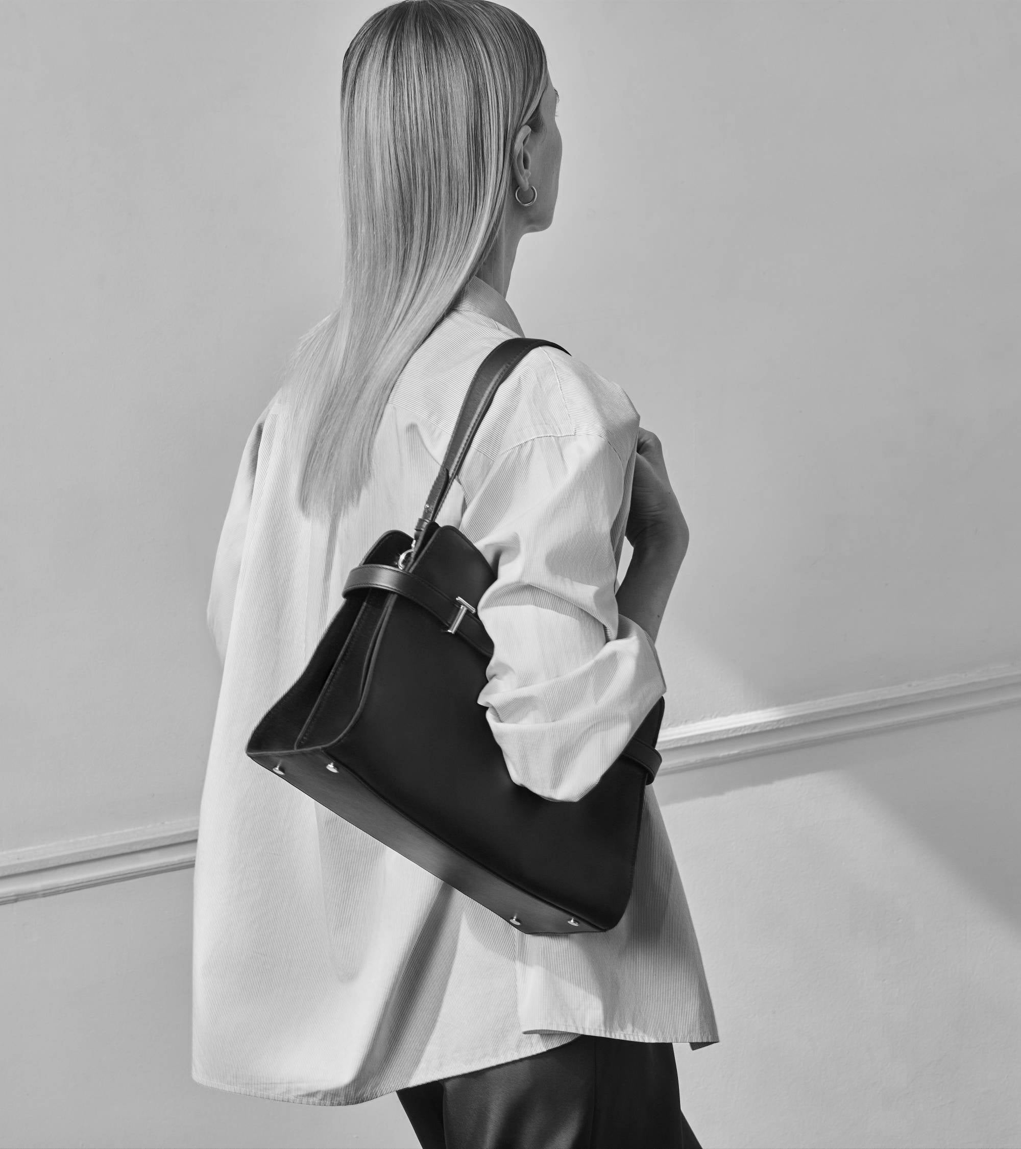 Sac porté épaule grand modèle Emie en cuir lisse et nubuck