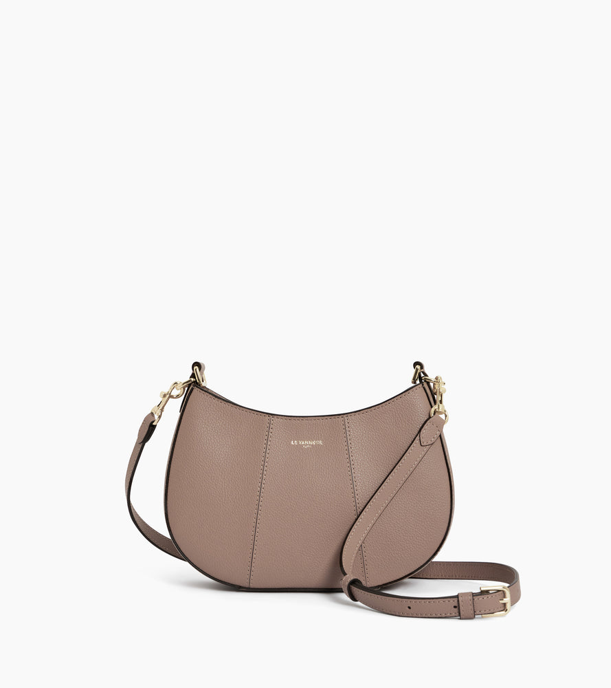 Petit sac demi-lune Juliette en cuir grainé