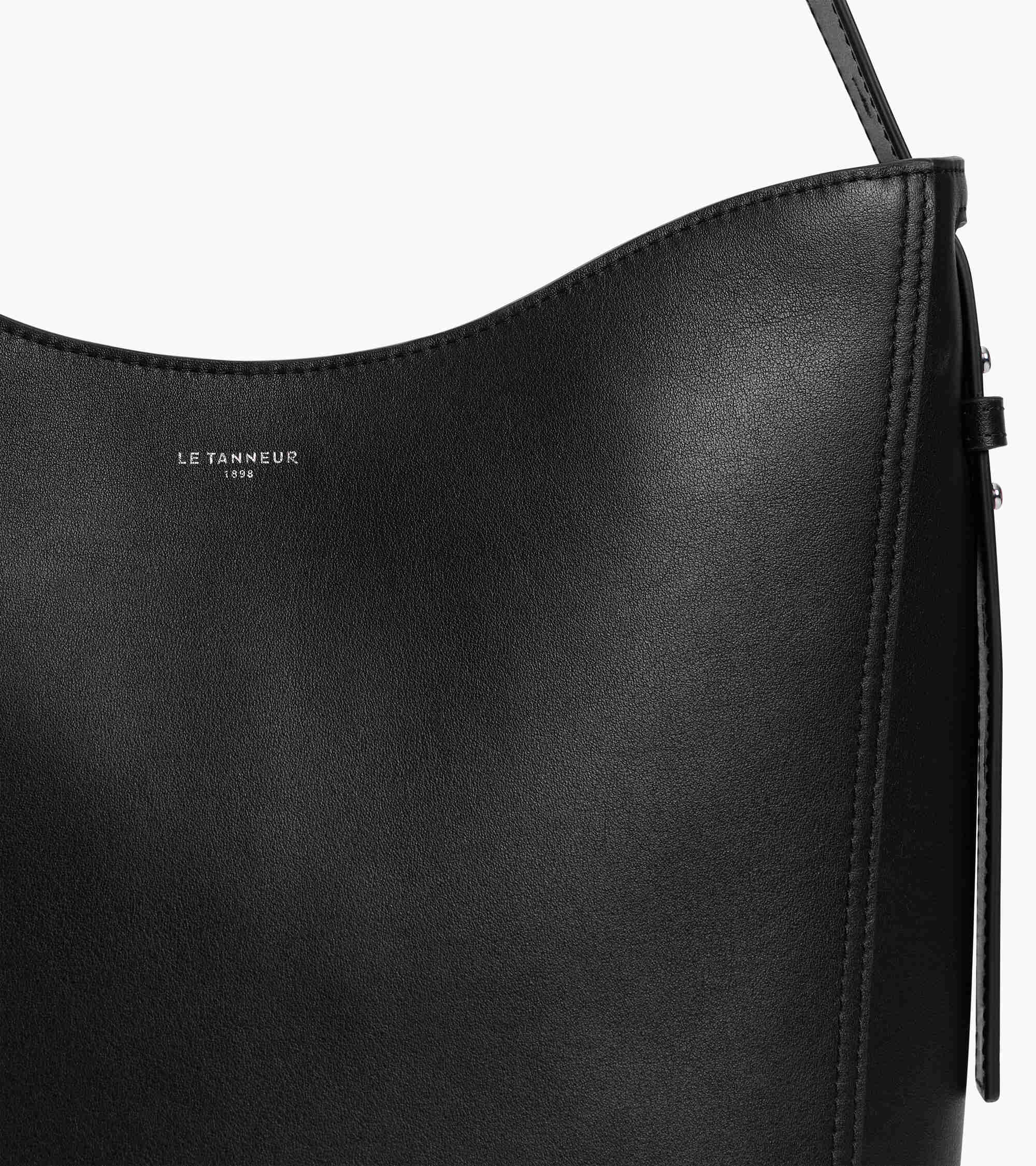 Sac hobo moyen modèle Céleste en cuir lisse