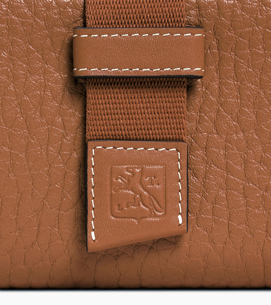 Noah card holder in buffalo grain leather and smooth leather