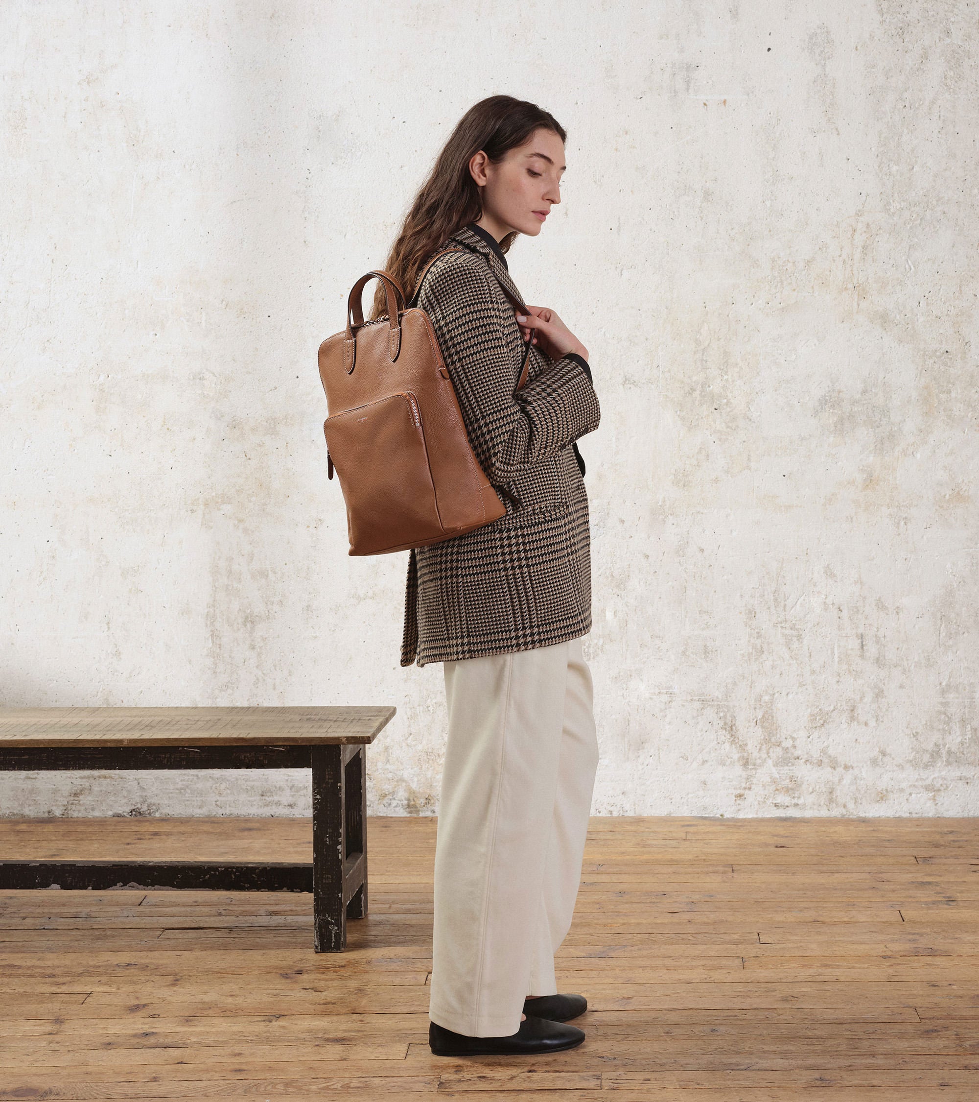 Sophie zipped business backpack in grained leather